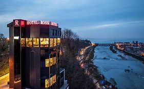 Rossi Luxury Hotel